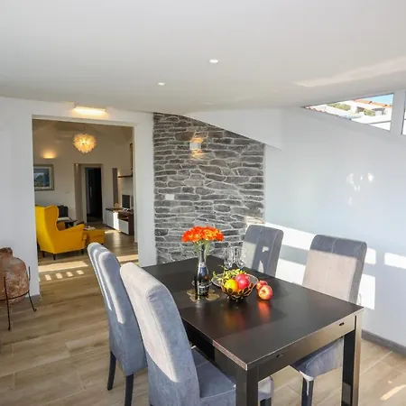 Apartment Stella Maris - Penthouse, Hvar