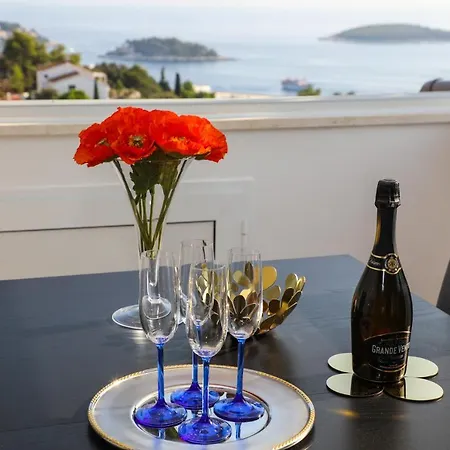 Stella Maris - Penthouse, Hvar Apartment *